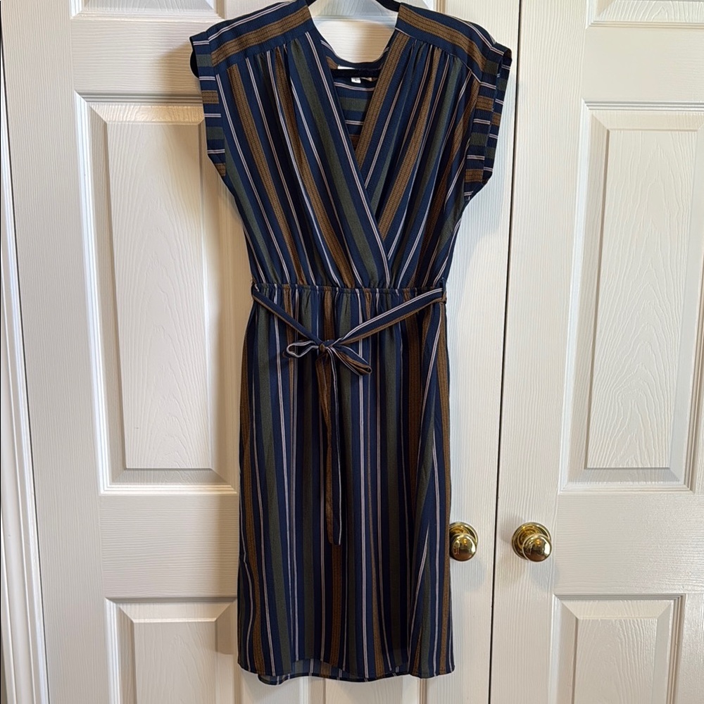 Monteau Blue and Tan Sheath Midi Dress with V-Neck
